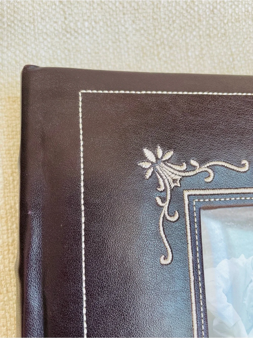 Vintage Brown Faux Leather Ornate Floral Photo Album Fits 200 4x6